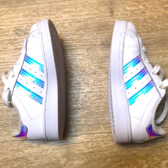 Toddler adidas ‘STAN SMITH’ VS SUPERSTAR shoes - Picture 7 of 10